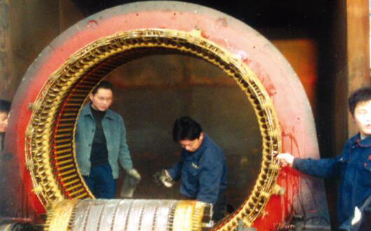 烘干的1700KW电机定子